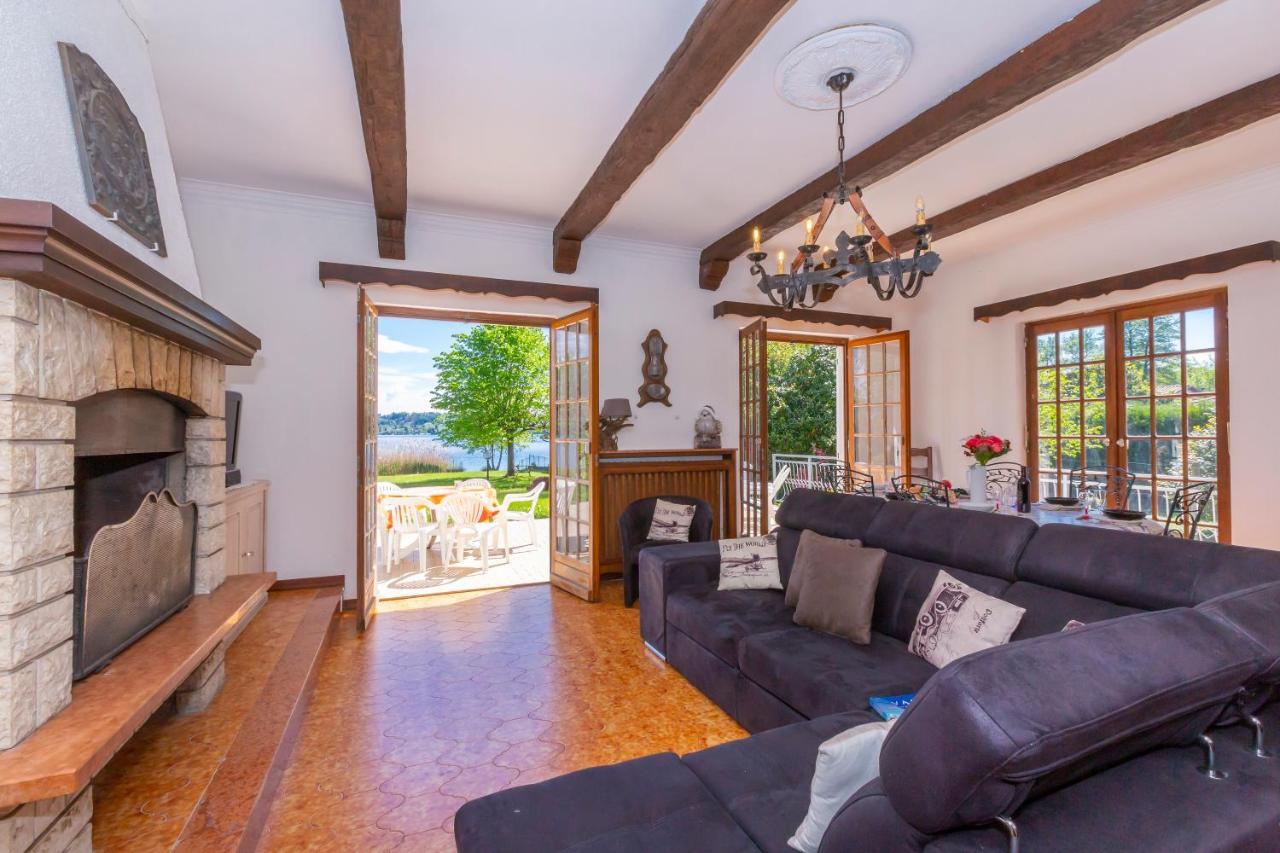Villa Martine Au Bord Du Lac - Happy Rentals Кадреццате Экстерьер фото